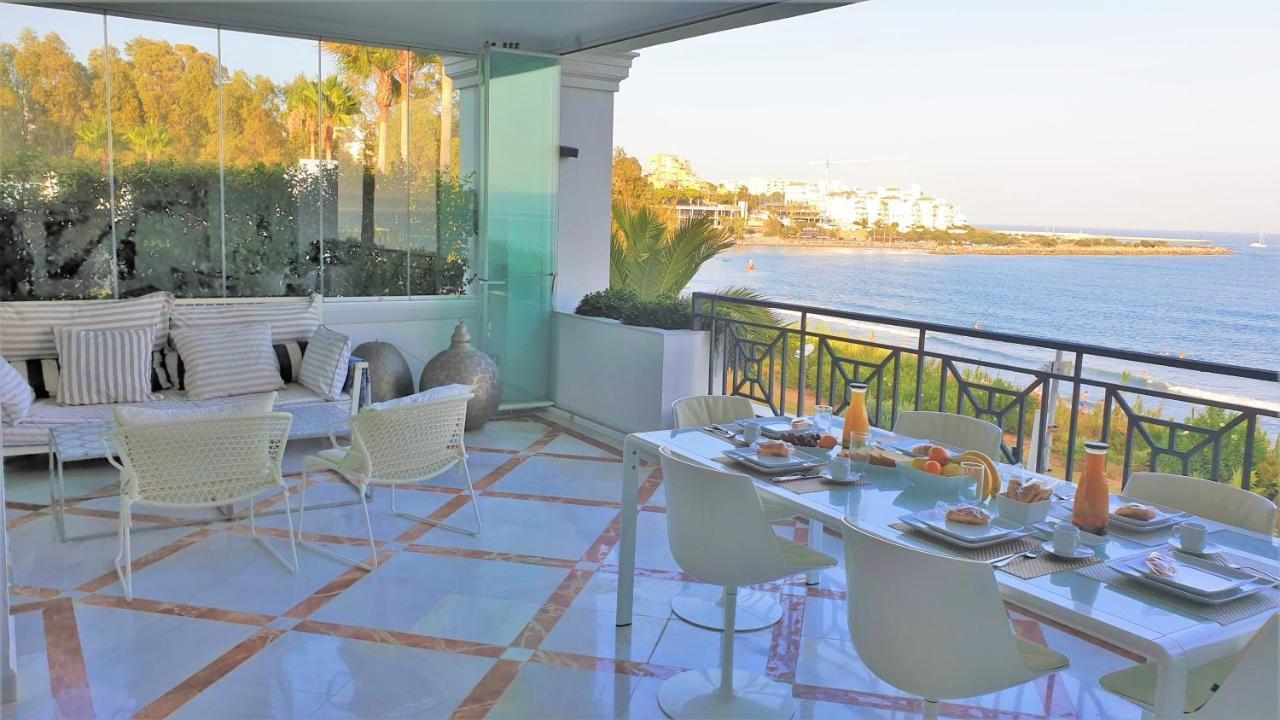 Luxury Apartment Frontal Beach In Doncella Beach Estepona Eksteriør billede