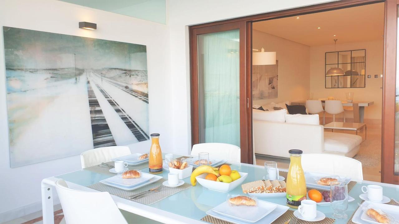 Luxury Apartment Frontal Beach In Doncella Beach Estepona Eksteriør billede