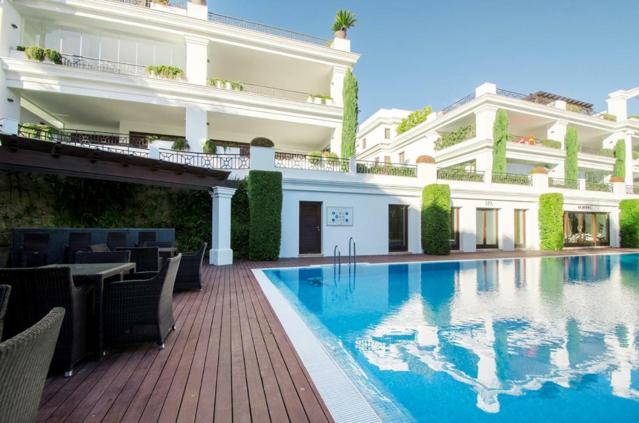 Luxury Apartment Frontal Beach In Doncella Beach Estepona Eksteriør billede